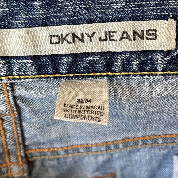 DKNY Men’s Jeans - Picture 4 of 5